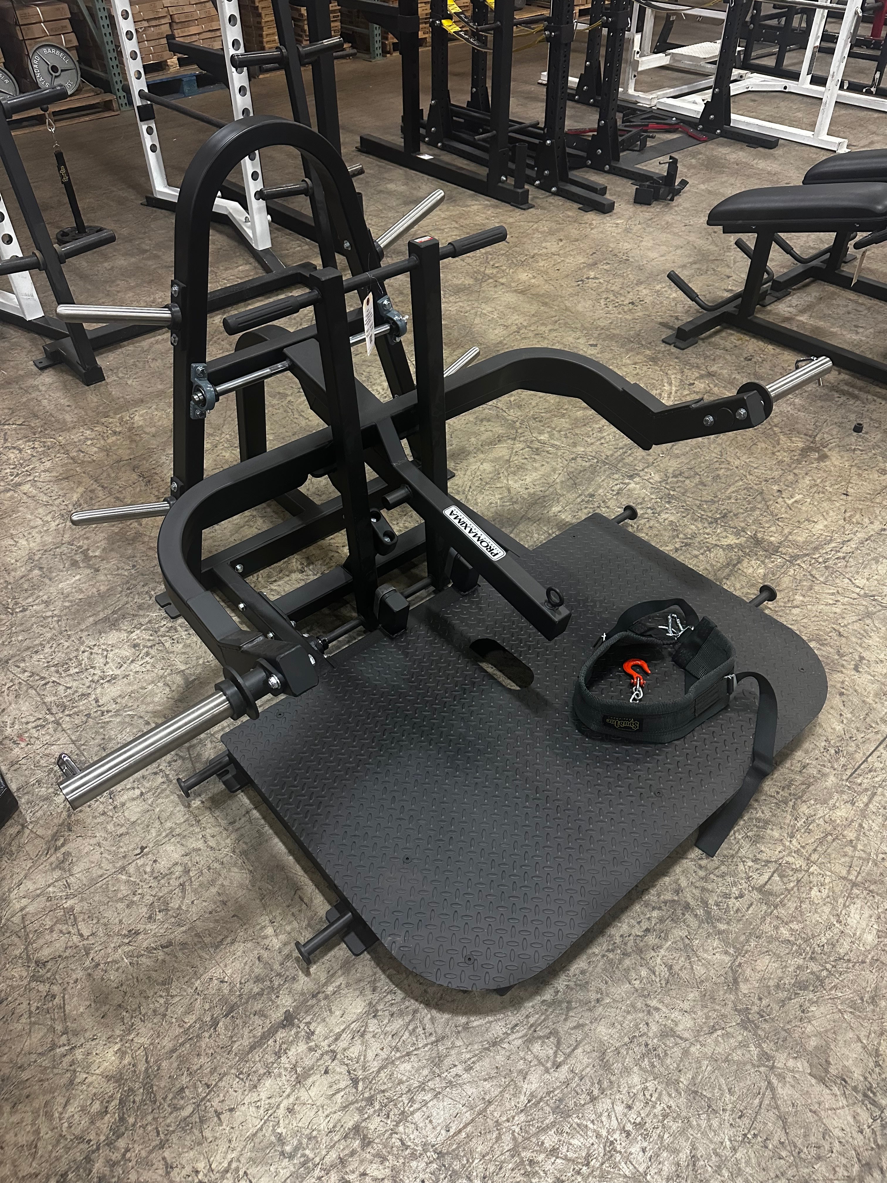 ProMaxima, ProMaxima RPL-38 Belt Squat Machine Black Frame