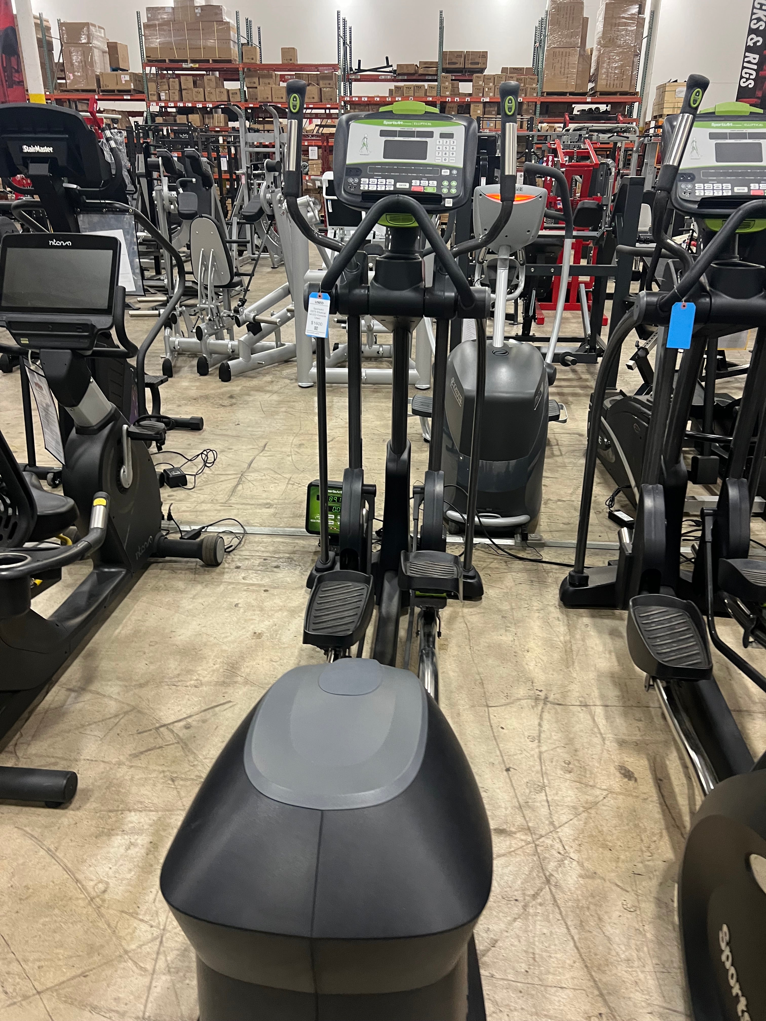 SportsArt, SportsArt G875 Elliptical w/LED Console - Used