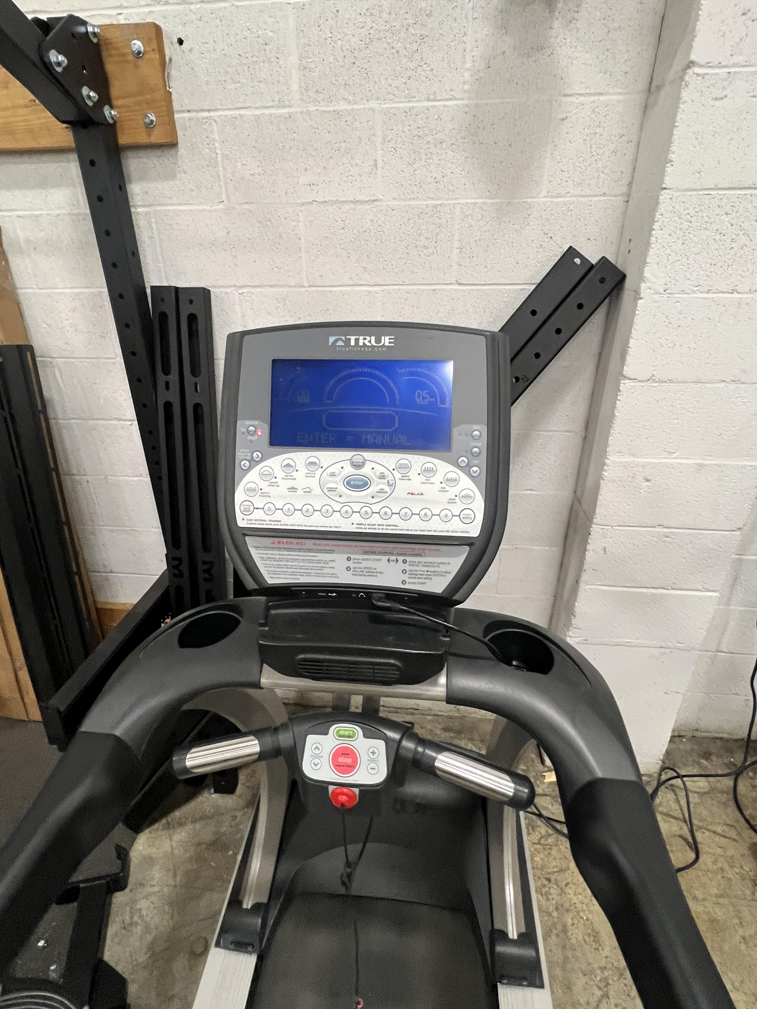 True Fitness, True CS550 Treadmill-USED